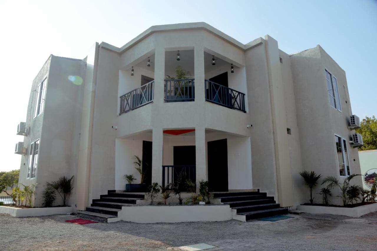 Hotel Eco Park Rewa Bagian luar foto