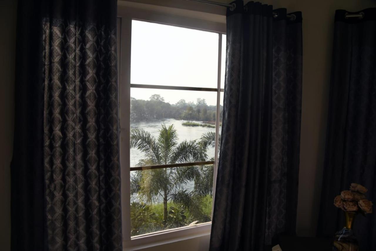 Hotel Eco Park Rewa Bagian luar foto